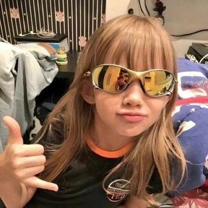 Meet your Posher, Loveable